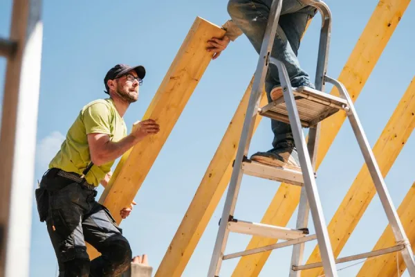 7 Costly Roofing Mistakes Homeowners Make (And How to Avoid Them)