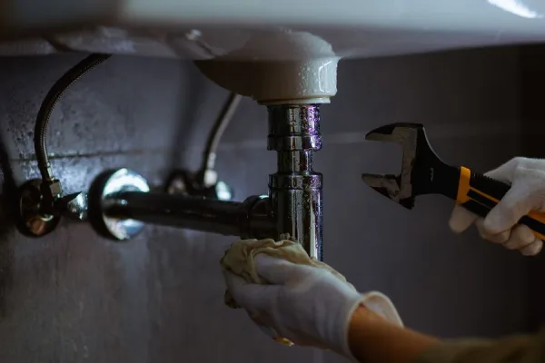 7 Plumbing Problems Austin Homeowners Should Never Ignore