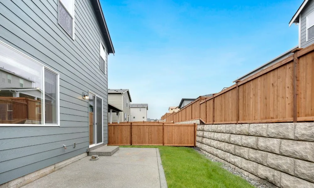 How to Choose the Right Fence for Your Corpus Christi Property