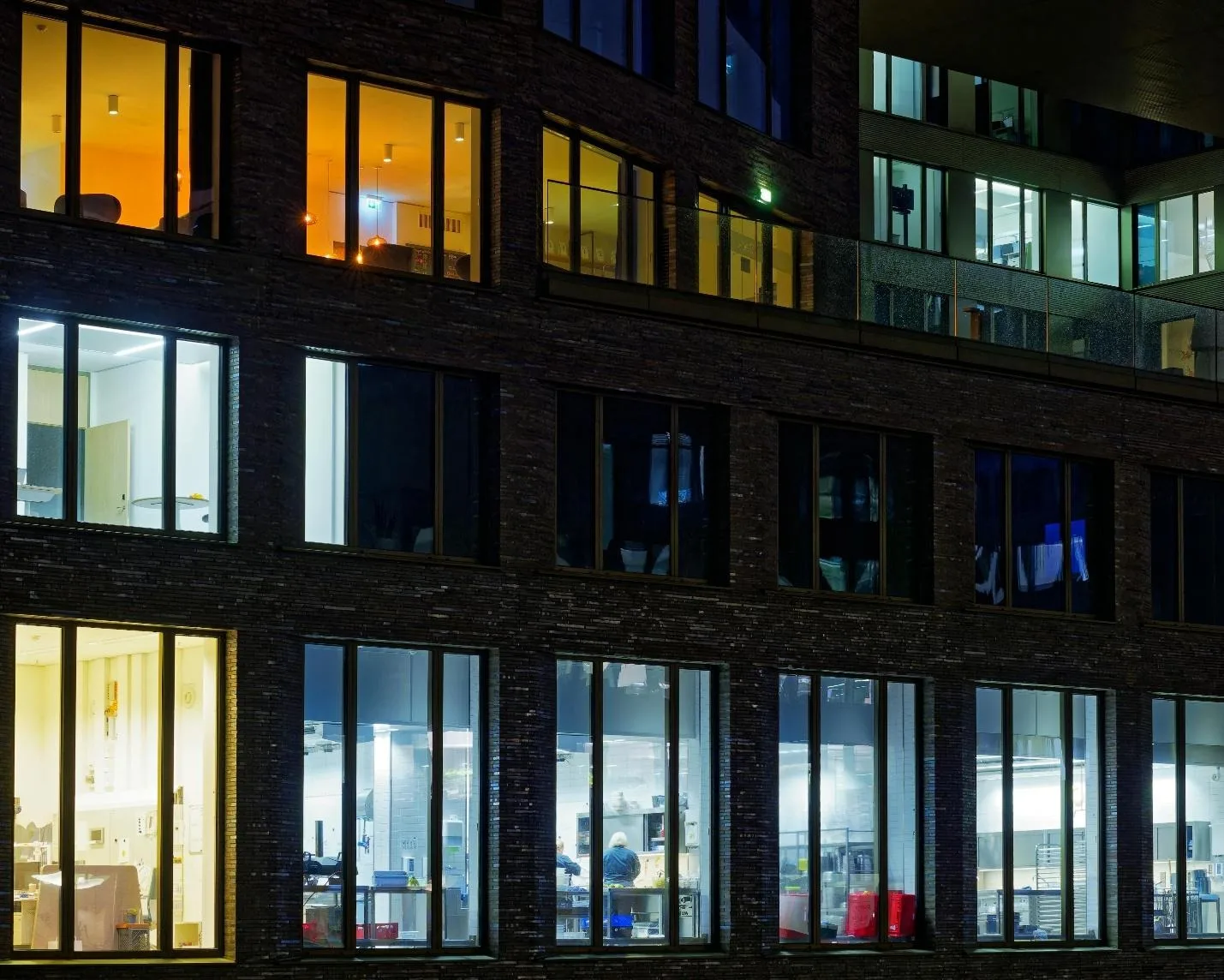 Building Safety Through Reliable Communication Networks