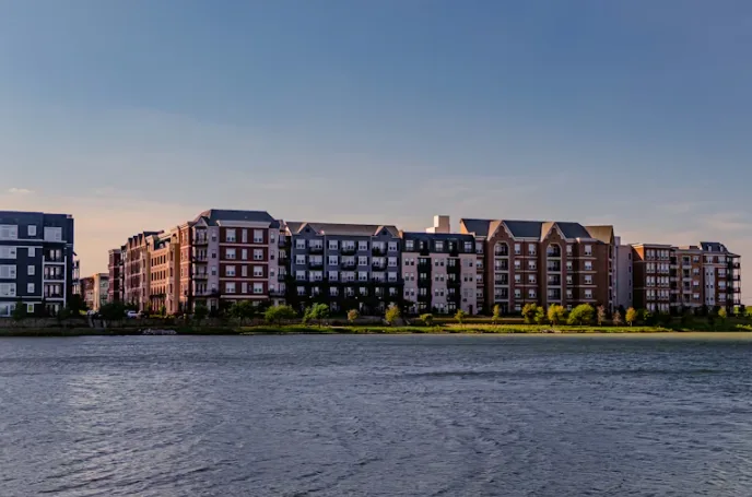 Modern Buyers Prefer High-Rise Waterfront Living