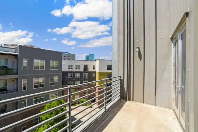 The Advantages of Investing in Real Estate