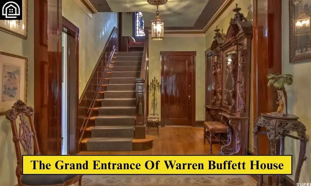 Where Does Warren Buffett Live? A Tour Of $1.4M Warren Buffett House In Omaha 5 The Grand Entrance Of Warren Buffett House
