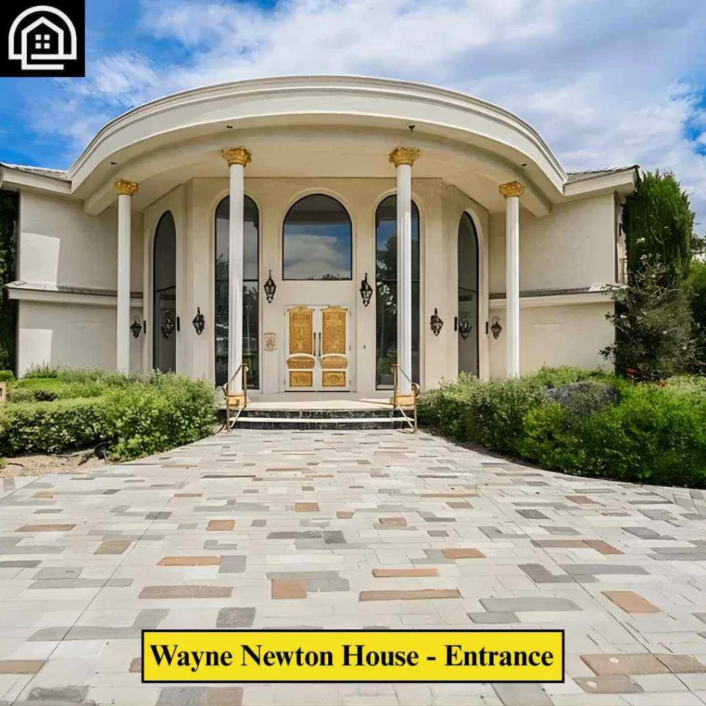 Wayne Newton House Entrance