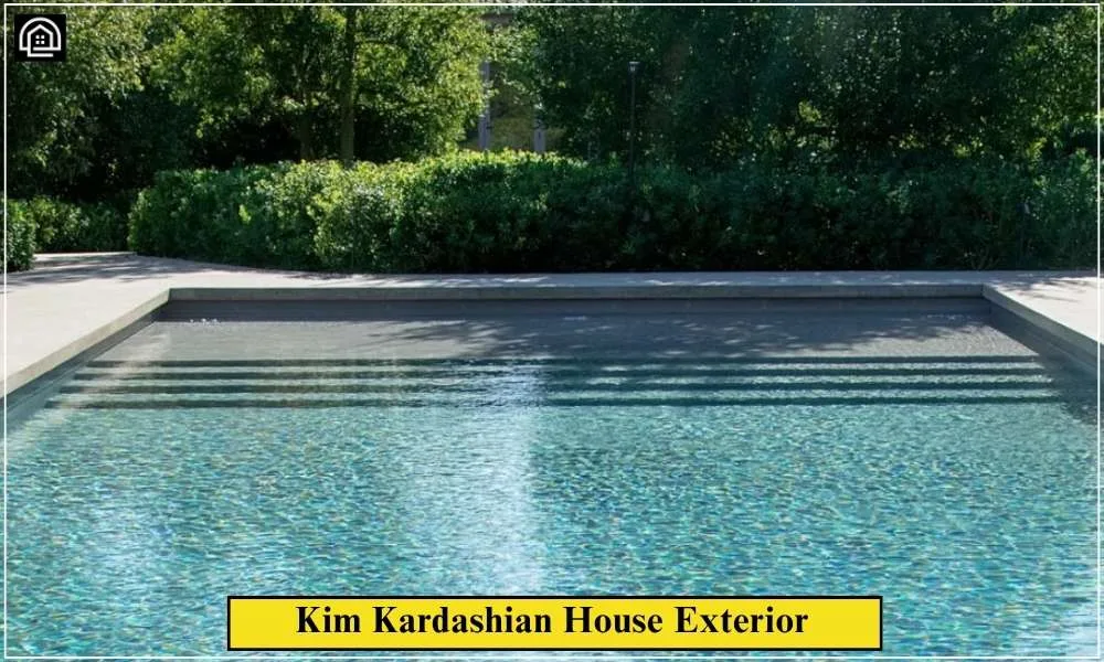Kim Kardashian House Exterior 1
